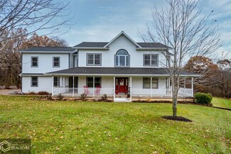 1568 Eagle View Ct NW, Swisher, IA 52338