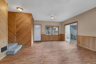 6150 193rd Ave NE, New London, MN 56273