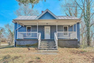 520 Chestnut St, Vinton, VA 24179