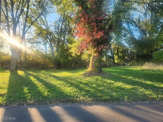 0 Dover Ave NE, Canton, OH 44714