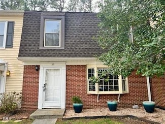 23 Patriot Cir, Durham, NC 27704