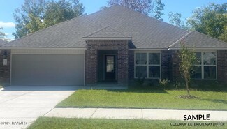 301 Creek View Dr, Lafayette, LA 70506