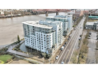 1310 NW Naito Pkwy Unit 806A, Portland, OR 97209
