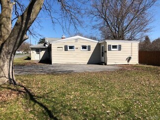 110 Plymouth Ave, Syracuse, NY 13211