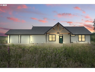 279 Stewart Dr, Kelso, WA 98626