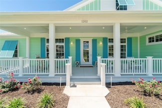 1202 Fiesta Key Cir, Lady Lake, FL 32159