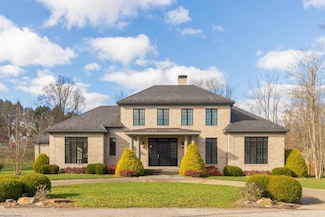 19 Golf Course Dr, Clarksburg, WV 26301