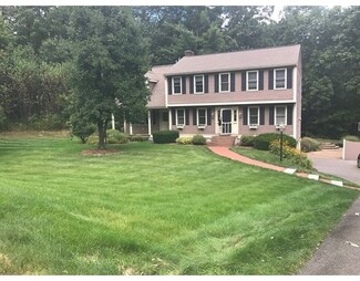4 Baywoods Dr, Shirley, MA 01464