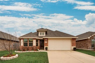 409 Elk Run Dr, Fort Worth, TX 76140