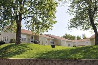 200 High St, Liberty, MO 64068