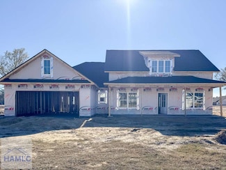 821 Stone Ct, Midway, GA 31320