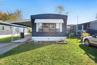 107 Rathbun Dr, Lakeside Marblehead, OH 43440