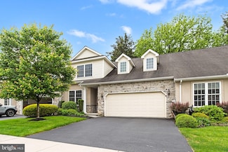 1816 Windsong Ln, Lancaster, PA 17602