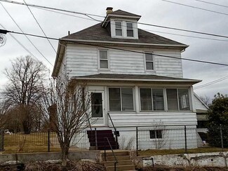 323 Main St, Lyndora, PA 16045