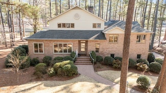 17 Mcmichael Dr, Pinehurst, NC 28374