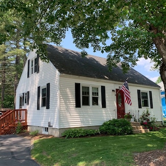 86 Chestnut Hill Rd, Rochester, NH 03867