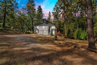 125 Railroad Flat Rd, Rail Road Flat, CA 95248