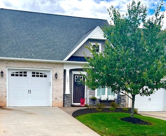 1481 Helmsdale Dr, Forest, VA 24551