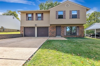 5408 Gloucester Rd, High Ridge, MO 63049