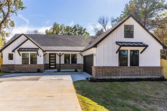 521 W Oakdale St, Cleburne, TX 76031