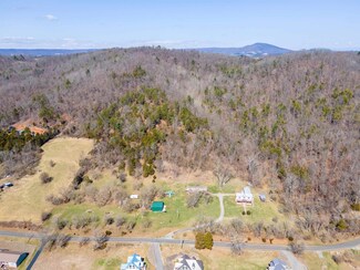 4187/4191 Clarks Ferry Rd, Draper, VA 24324