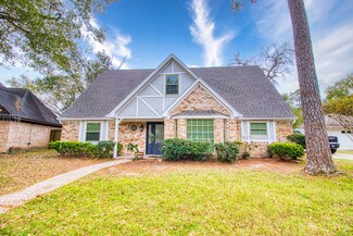 8107 Wycomb Dr, Houston, TX 77070