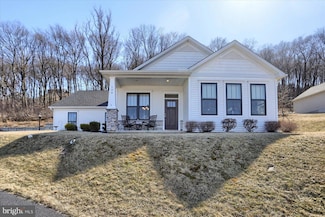 120 Kittochtinny Dr, Marysville, PA 17053