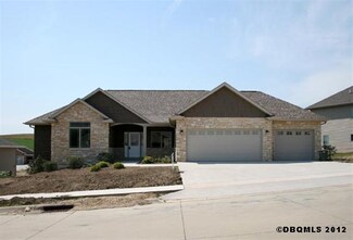 2251 Indy Dr, Dubuque, IA 52002