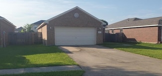 14927 Diamond Way, Baytown, TX 77523