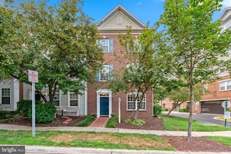901 Pleasant Dr, Rockville, MD 20850