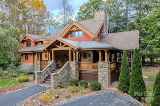 202 Riverlinks Dr, Burnsville, NC 28714