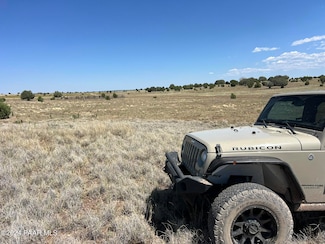 61 Outback Rd, Ash Fork, AZ 86320