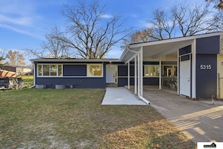 5315 W Wilkins St, Lincoln, NE 68524