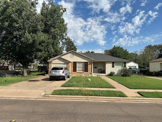 2518 32nd St, Lubbock, TX 79410