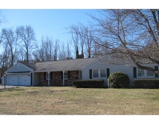 460 Page St, Avon, MA 02322