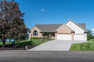 N6380 Cedar Ln, Lake Mills, WI 53551