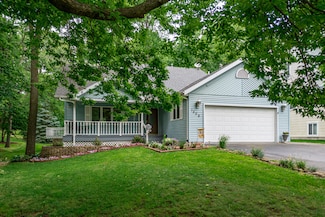 1506 Pier Dr, Davis, IL 61019