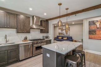 28 W Main St Unit 4C, Somerville, NJ 08876