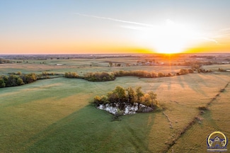 2100 Road 400, Burlingame, KS 66413