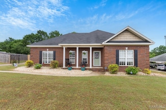 612 River Birch Dr, Prattville, AL 36067