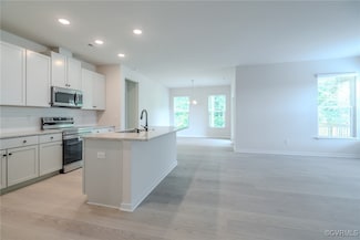 000 Canoe Pointe Loop, Chesterfield, VA 23120