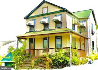 711 61st Ave, Fairmount Heights, MD 20743