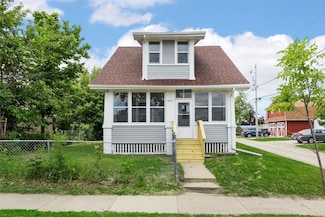 1814 9th St SW, Cedar Rapids, IA 52404
