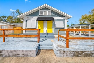 301 W Woodlawn Ave, Tampa, FL 33603