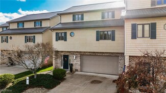 7 Bay Pointe Dr Unit 7, Belpre, OH 45714