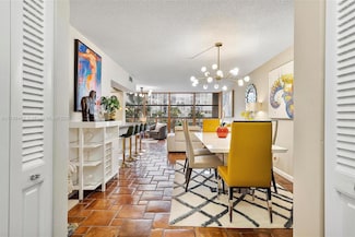 600 Parkview Dr Unit 215, Hallandale Beach, FL 33009