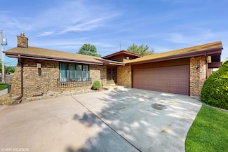 6380 Ellsworth Place, Merrillville, IN 46410