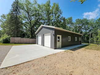 11339 Alpine Dr, Lake, MI 48632