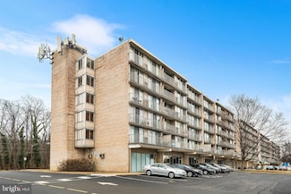 315 Playa Del Sol, Cherry Hill, NJ 08002
