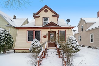 12 E 17th St, Holland, MI 49423